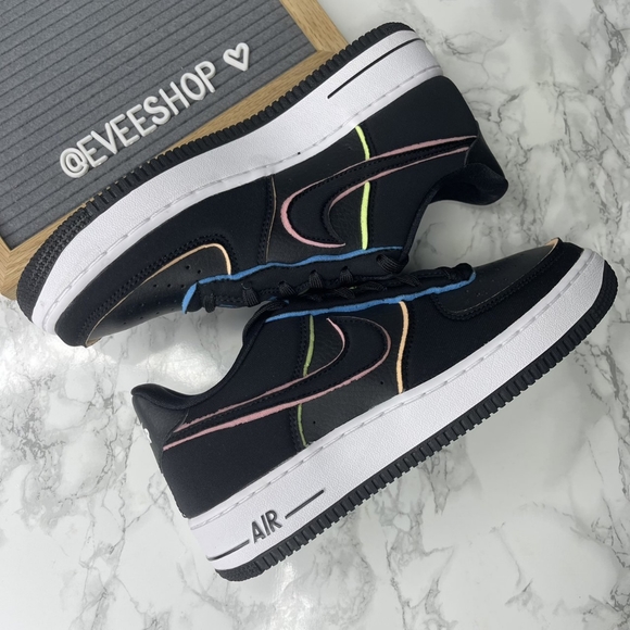 Nike Air Force 1 🌷 Black - White - Multi-Color - Picture 4 of 4